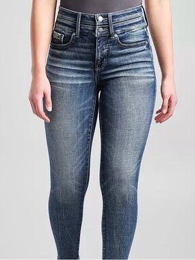 Buckle Black High-Rise Skinny Ankle Jeans in Washed Blue Denim Fit 75